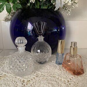 Perfume Bottles & Atomizers